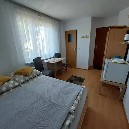Pokoje Goscinne Na Klifie Jastrzebia Gora Exterior photo