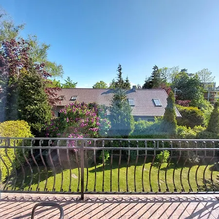 Pokoje Goscinne Na Klifie Jastrzebia Gora Exterior photo